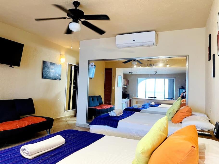 Punta Me Apartment Beach Front In The Hotel & Waterpark แคนคูน ภายนอก รูปภาพ